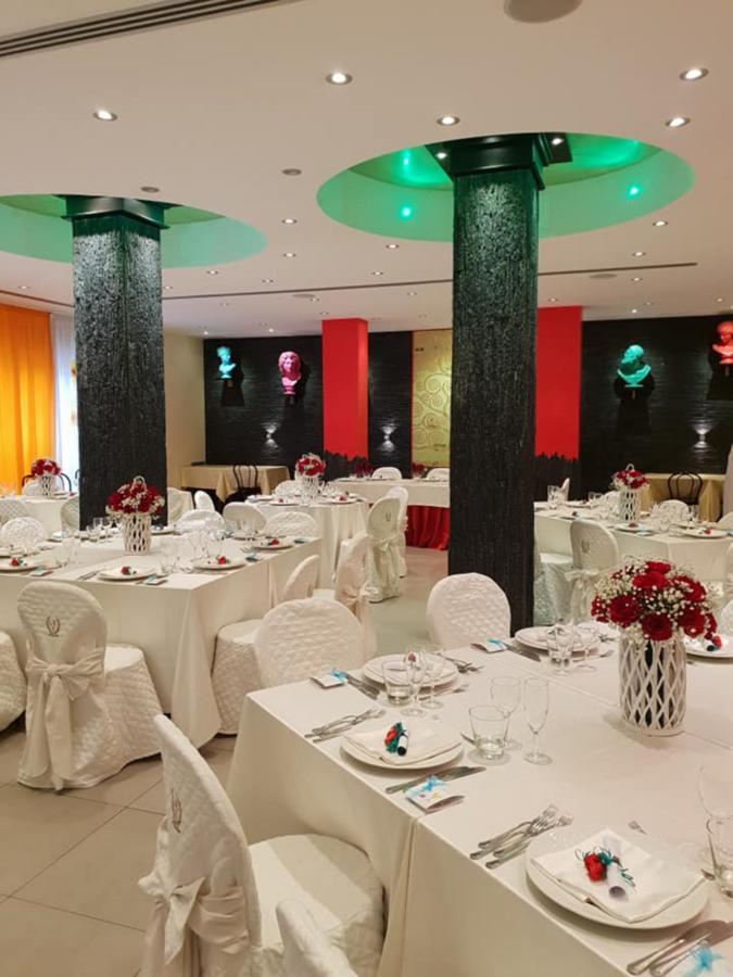 Hotel La Rosa Dei Venti Monte San Giusto Екстериор снимка
