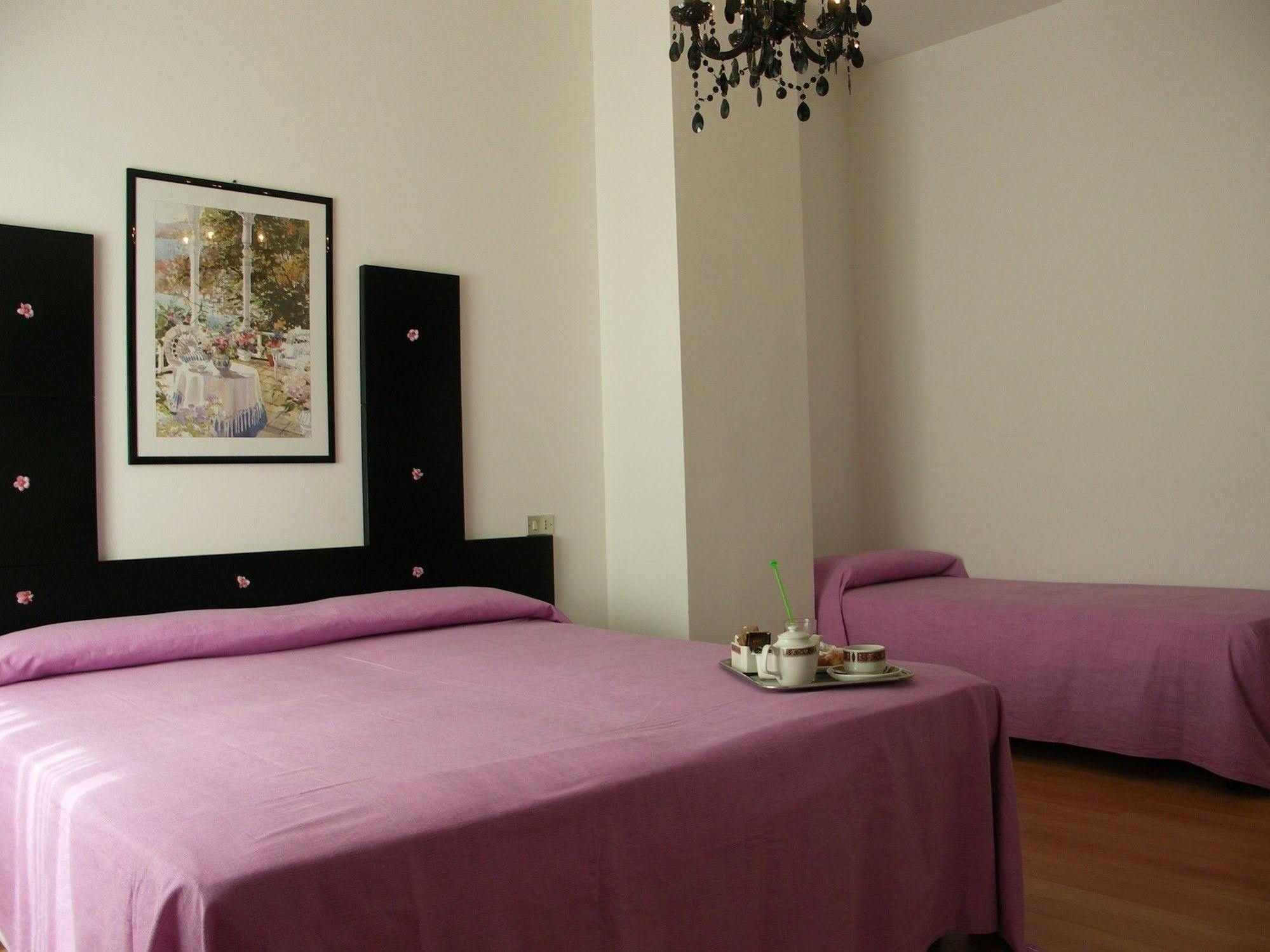 Hotel La Rosa Dei Venti Monte San Giusto Екстериор снимка